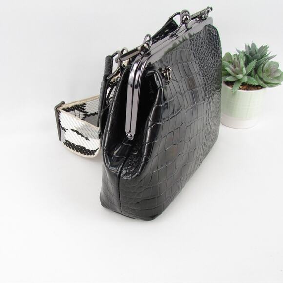 Sharif Leather Kiss Lock Convertible Crossbody Bah - Picture 7 of 13